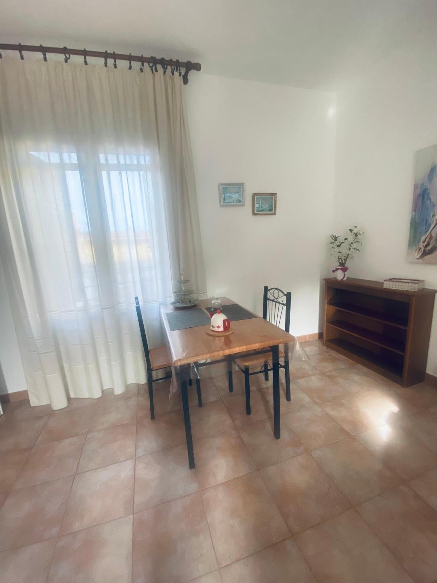 Bed And Breakfast Le Petunie Bari Sardo Exterior photo