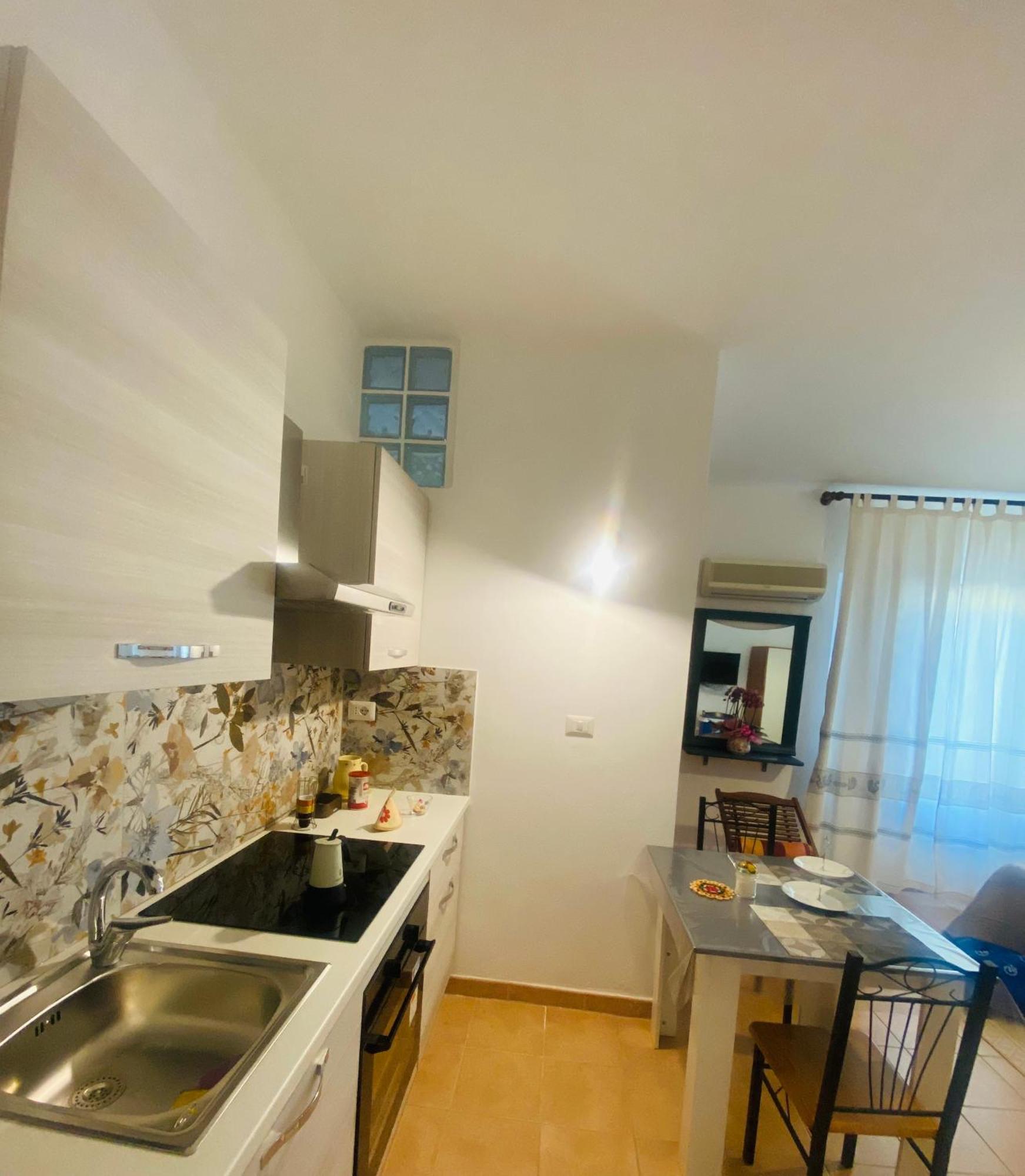 Bed And Breakfast Le Petunie Bari Sardo Exterior photo