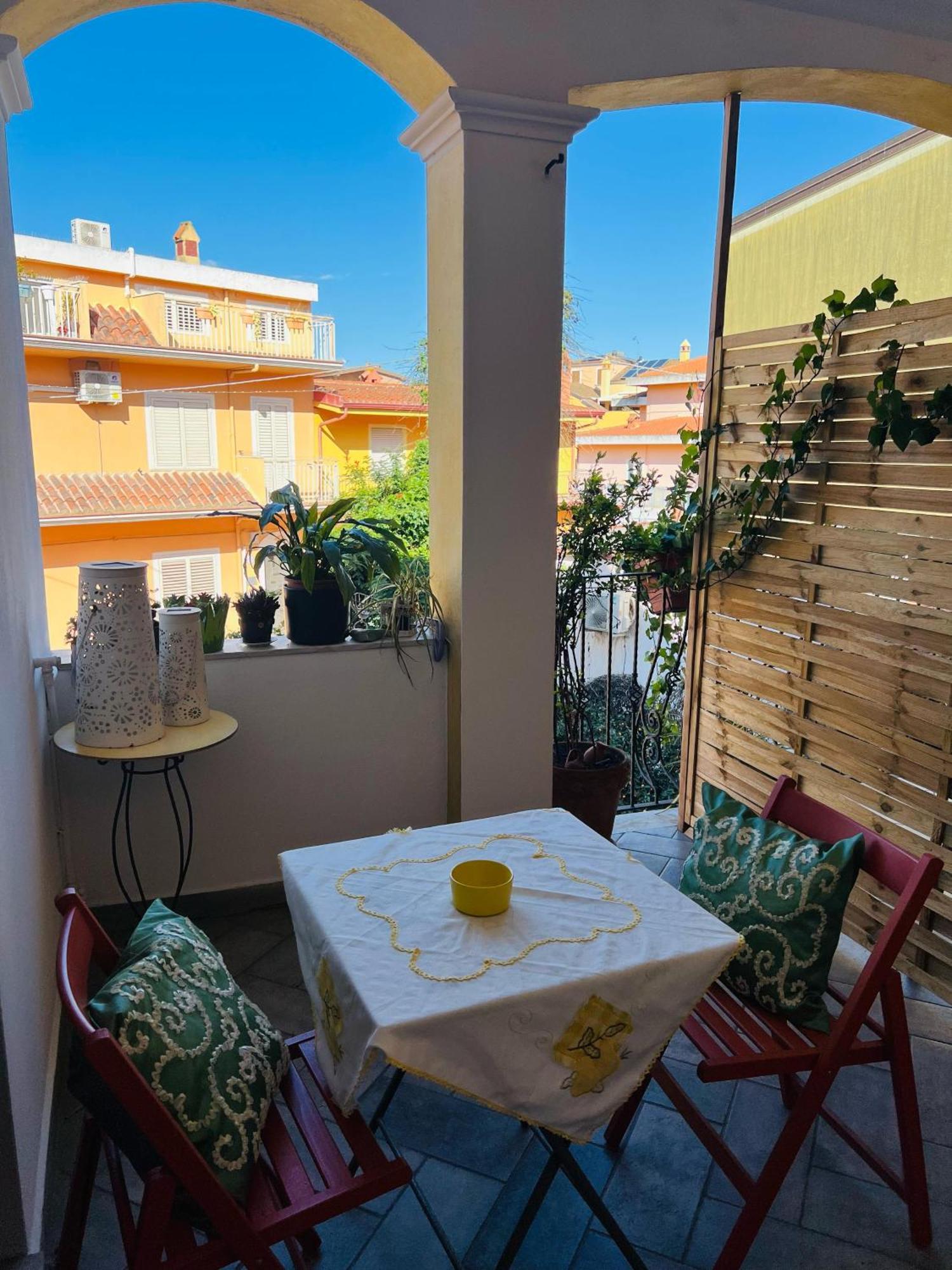 Bed And Breakfast Le Petunie Bari Sardo Exterior photo
